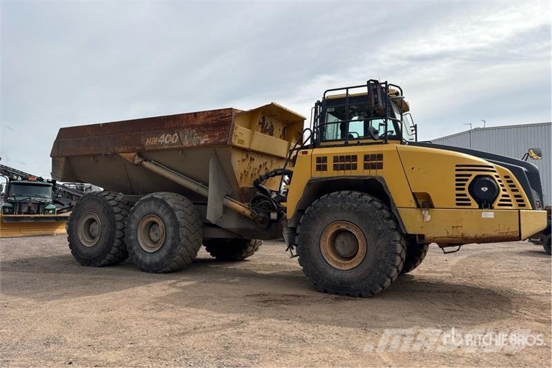 Komatsu HM400-3 Csuklósdömperek