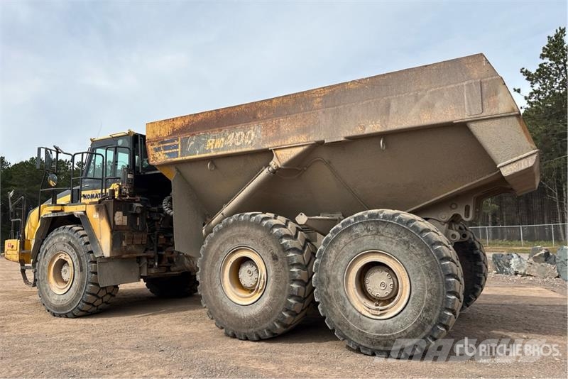 Komatsu HM400-3 Csuklósdömperek