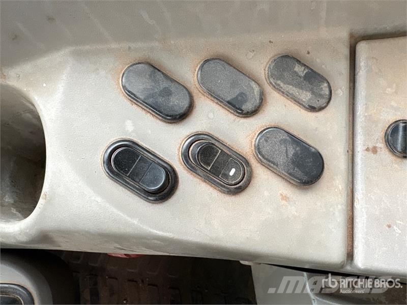 Komatsu HM400-3 Дъмпери/моторни превозни средства