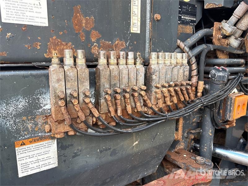 Komatsu HM400-3 Tombereau articulé