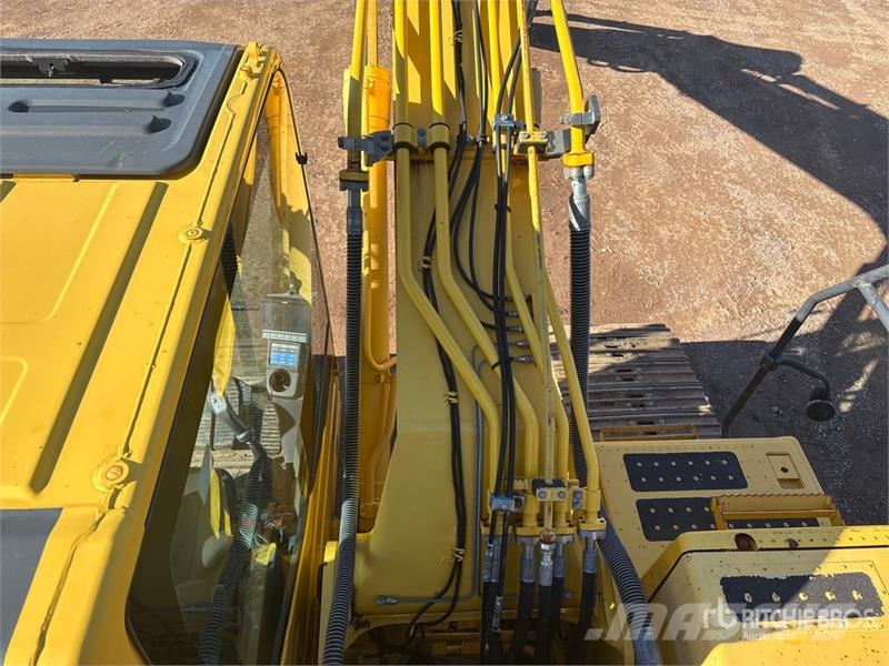 Komatsu PC210LC-10 Tracked Excavator 履带挖掘机