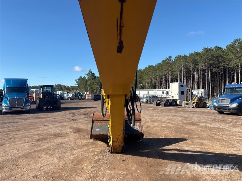 Komatsu PC210LC-10 Tracked Excavator 履带挖掘机