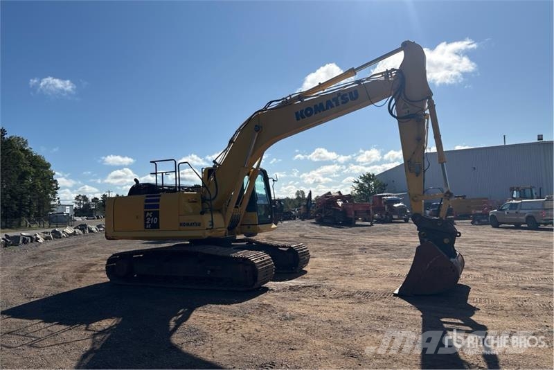 Komatsu PC210LC-10 Tracked Excavator 履带挖掘机