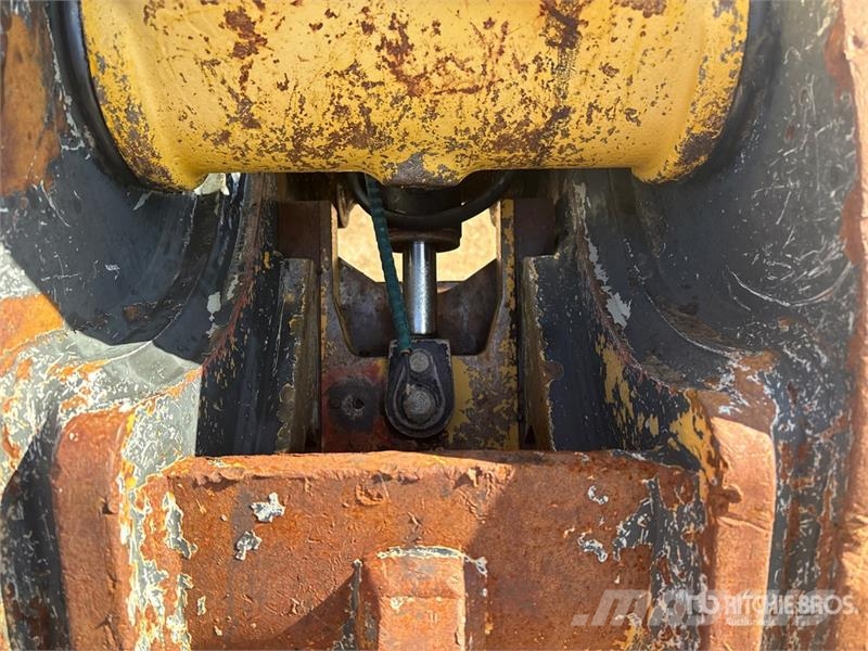 Komatsu PC210LC-10 Tracked Excavator 履带挖掘机