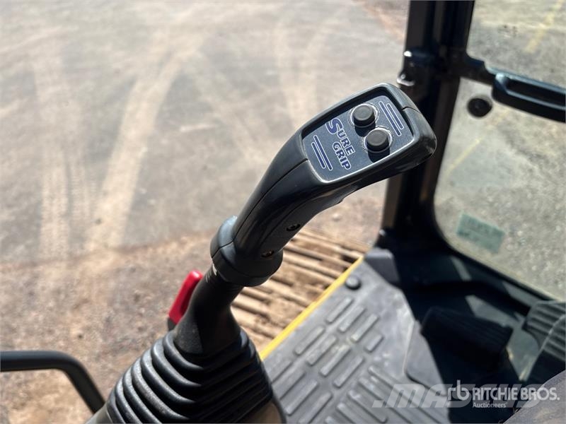 Komatsu PC210LC-10 Tracked Excavator Bandgrävare