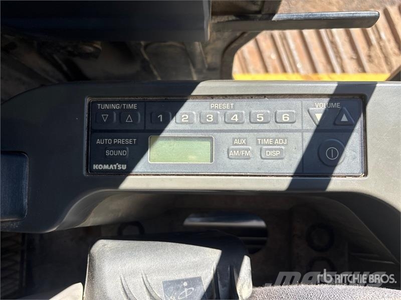 Komatsu PC210LC-10 Tracked Excavator Bandgrävare