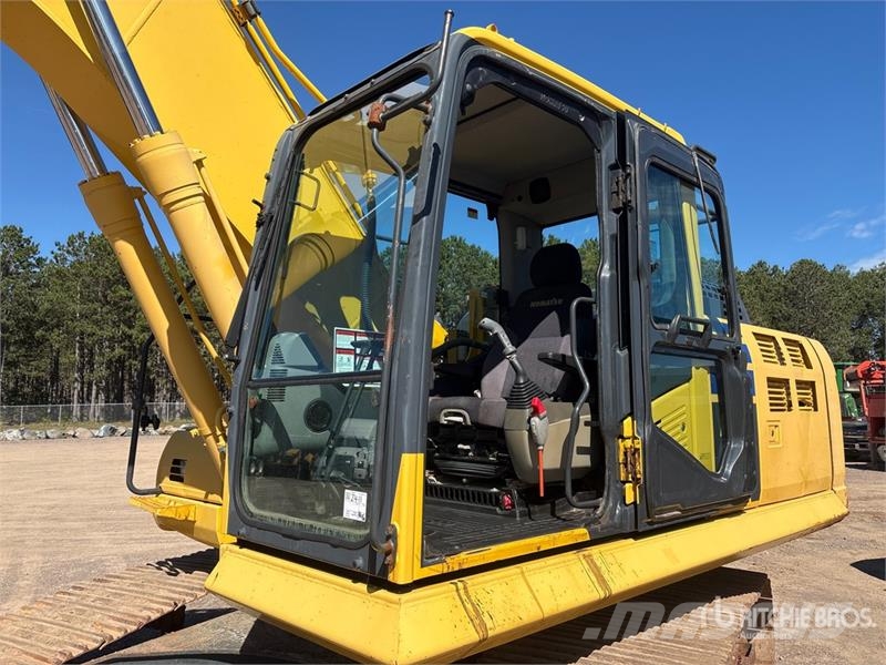 Komatsu PC210LC-10 Tracked Excavator Bandgrävare