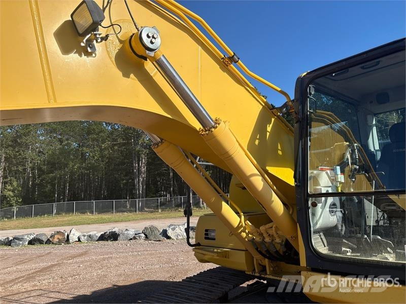 Komatsu PC210LC-10 Tracked Excavator 履带挖掘机