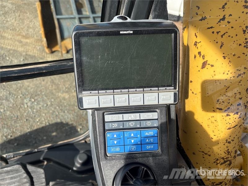Komatsu PC220LC-8 Tracked Excavator Escavadeiras de esteiras