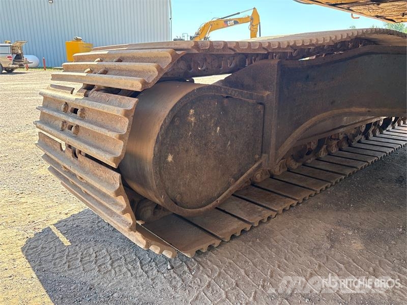 Komatsu PC400LC-8 Raupenbagger