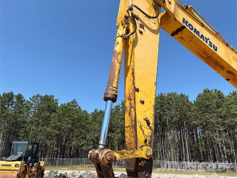 Komatsu PC400LC-8 Raupenbagger