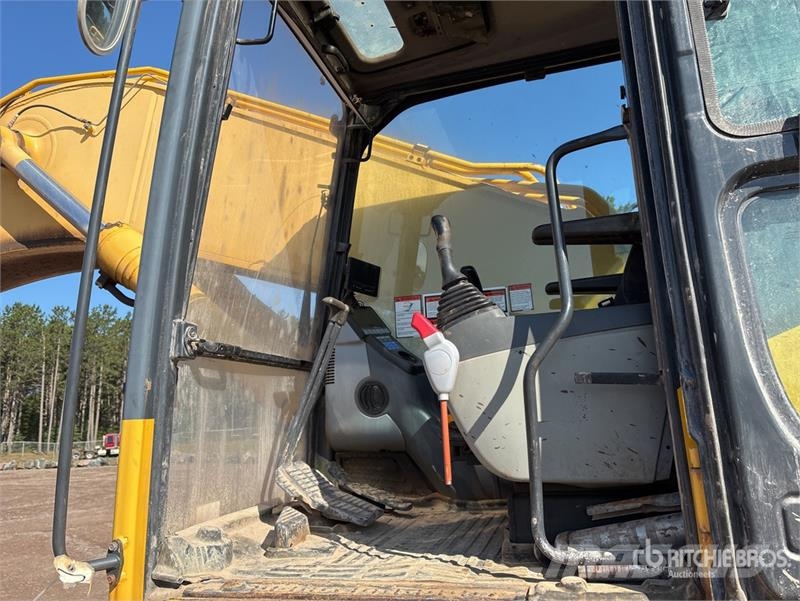 Komatsu PC400LC-8 Raupenbagger