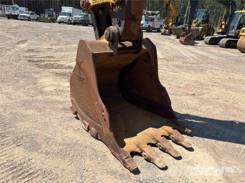 Komatsu PC400LC-8 Raupenbagger