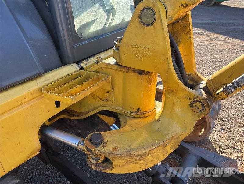 Komatsu PC50MR-3 Mini Excavator Minigravemaskiner
