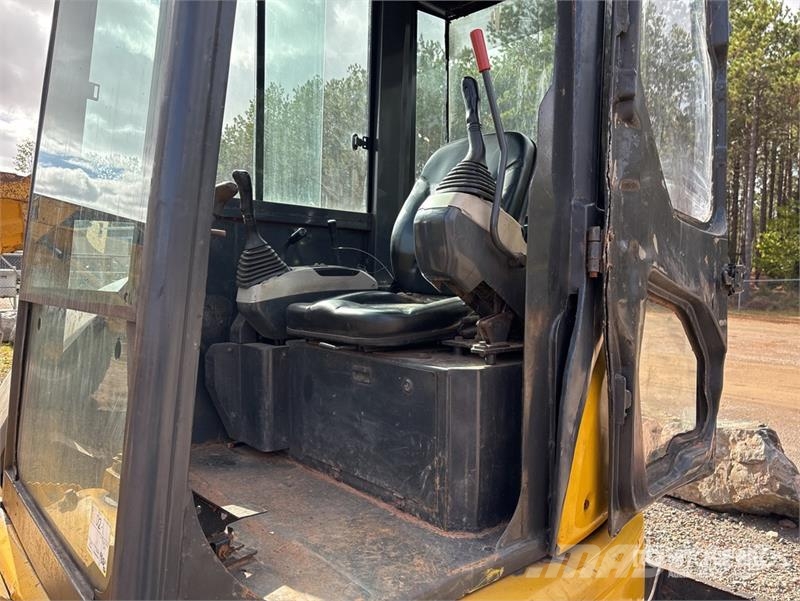 Komatsu PC50MR-3 Mini Excavator Minigravemaskiner