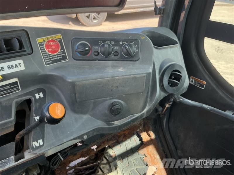 Kubota 4x4 Utility Vehicle (Inoperable) Arbeitsfahrzeuge