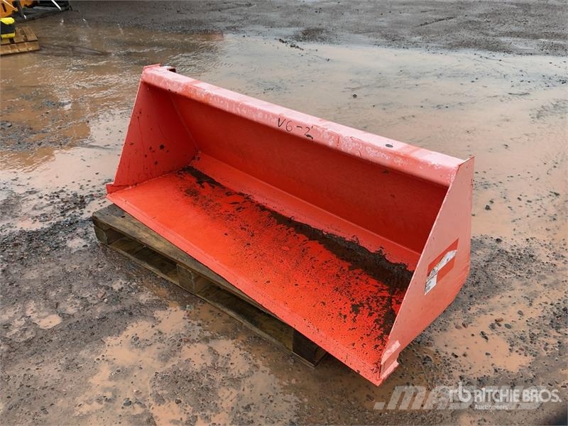 Kubota B1676 59 in Ag Tractor Bucket (Unused) Egyéb traktor tartozékok