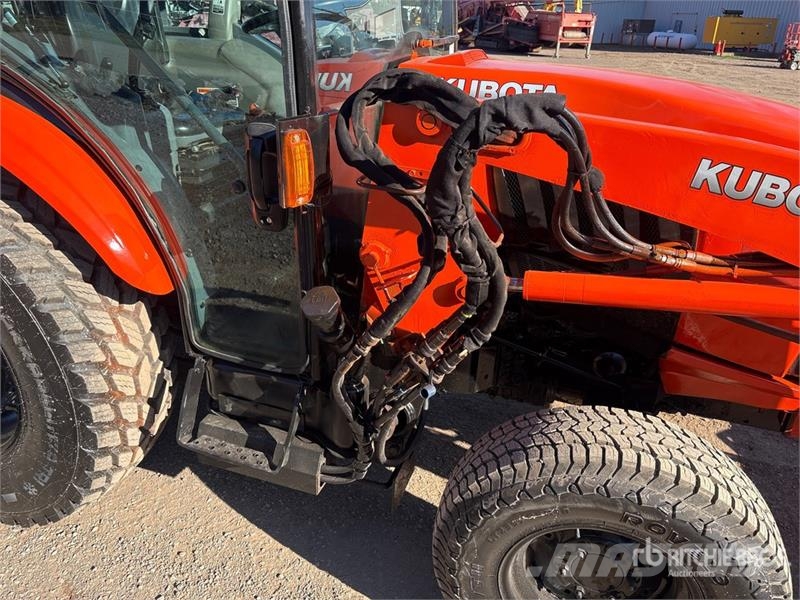 Kubota L6060HSTCC 4WD Utility Tractor Kompakttraktorid