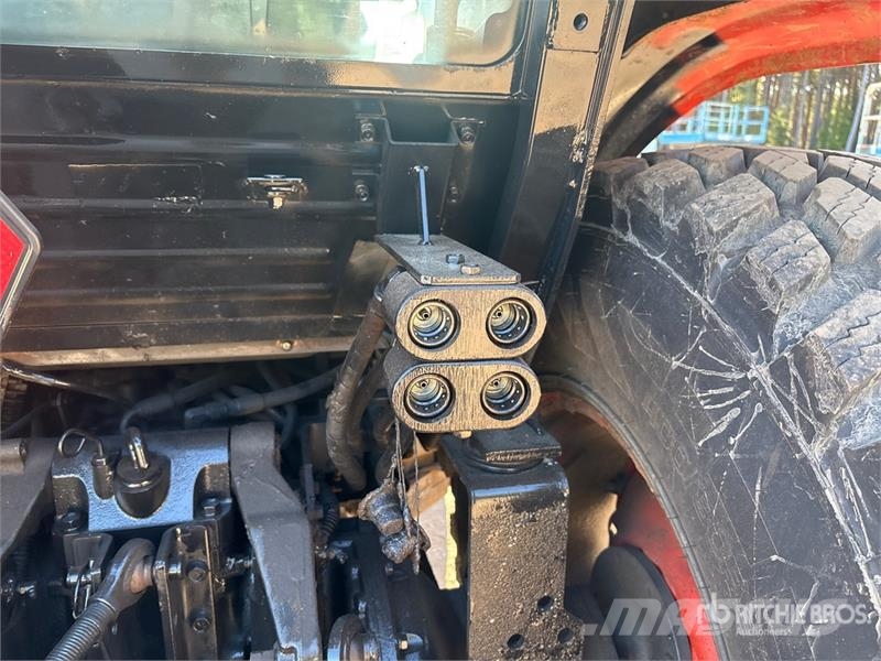 Kubota L6060HSTCC 4WD Utility Tractor Kompakttraktorid