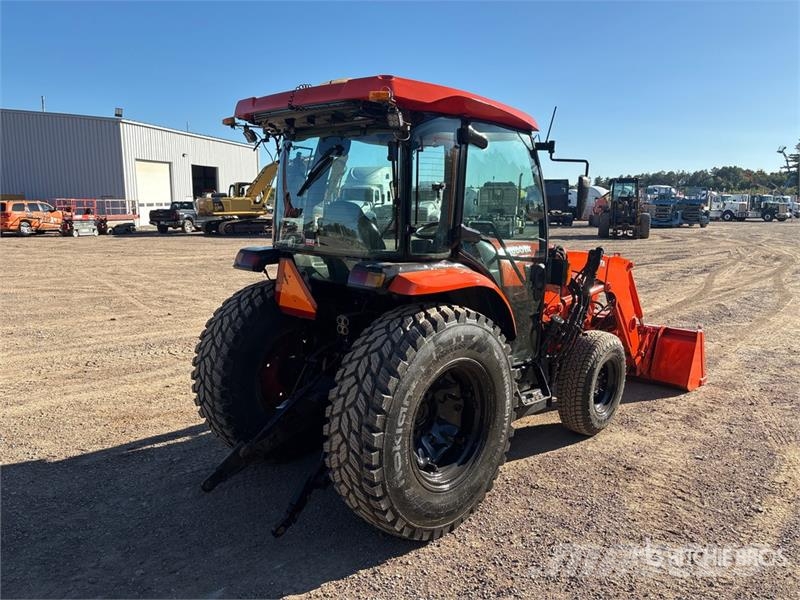 Kubota L6060HSTCC 4WD Utility Tractor Kompakttraktorid