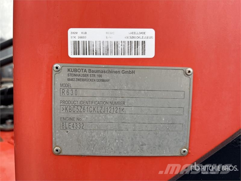 Kubota R630 Kolesni nakladalci