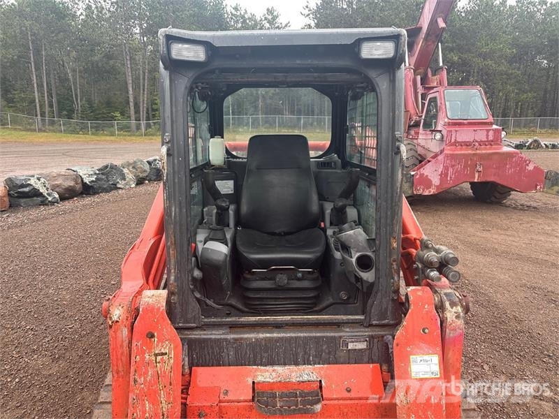 Kubota SVL75-2 لوادر انزلاقية التوجيه
