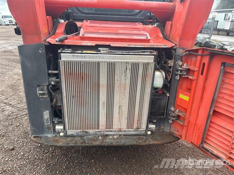 Kubota SVL75-2 لوادر انزلاقية التوجيه