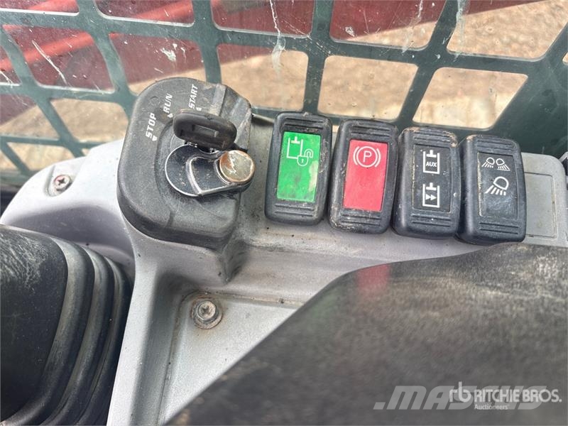 Kubota SVL75-2 لوادر انزلاقية التوجيه