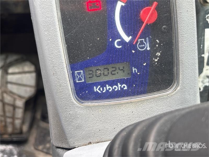 Kubota SVL75-2 لوادر انزلاقية التوجيه