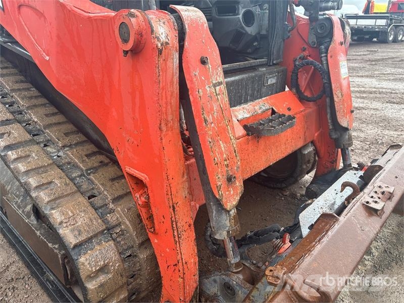 Kubota SVL75-2 لوادر انزلاقية التوجيه