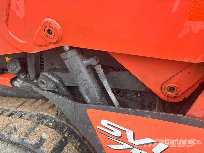 Kubota SVL75-2 لوادر انزلاقية التوجيه