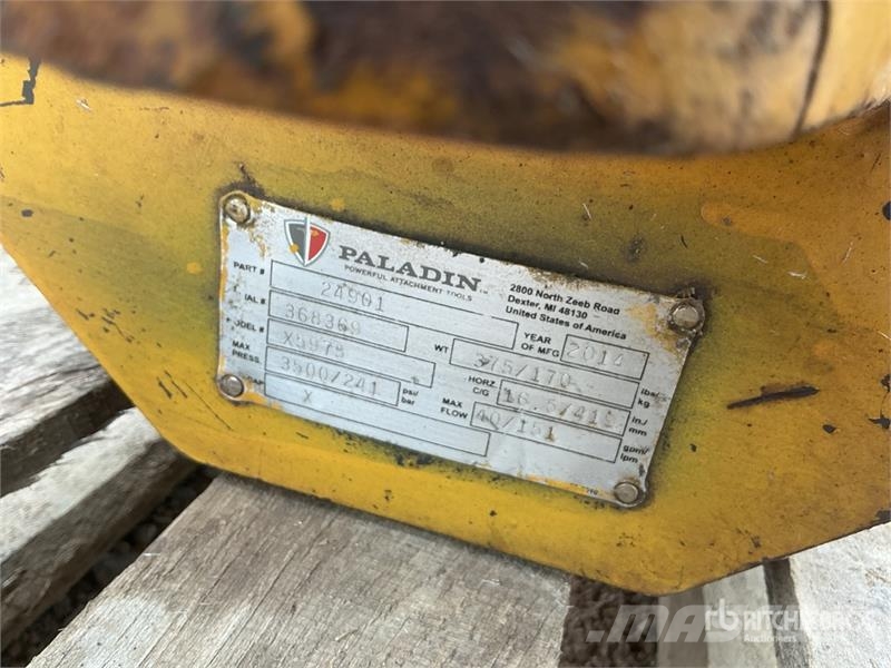 Landhonor Skid Steer Post Puller (Unused) Overige componenten