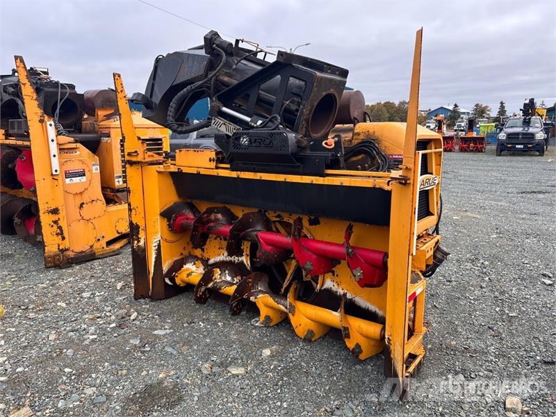 Larue D30-2C 9 ft Snow Blower Snežne freze