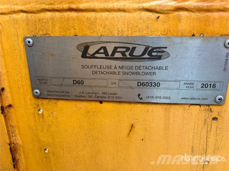 Larue D60 9 ft 6 in Snow Blower Snežne freze