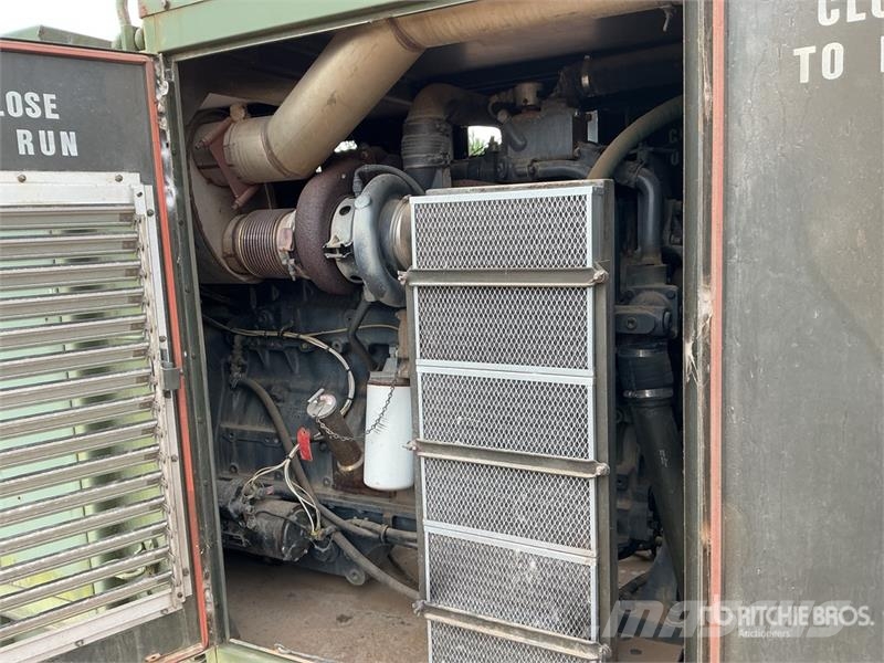 Libby Corporation 200 kW Skid-Mounted Generator Se 디젤 발전기