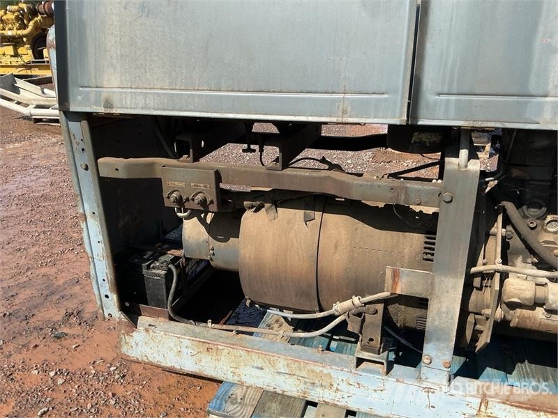 Lincoln 15 A Skid-Mounted Electric Welder Svejsemaskiner