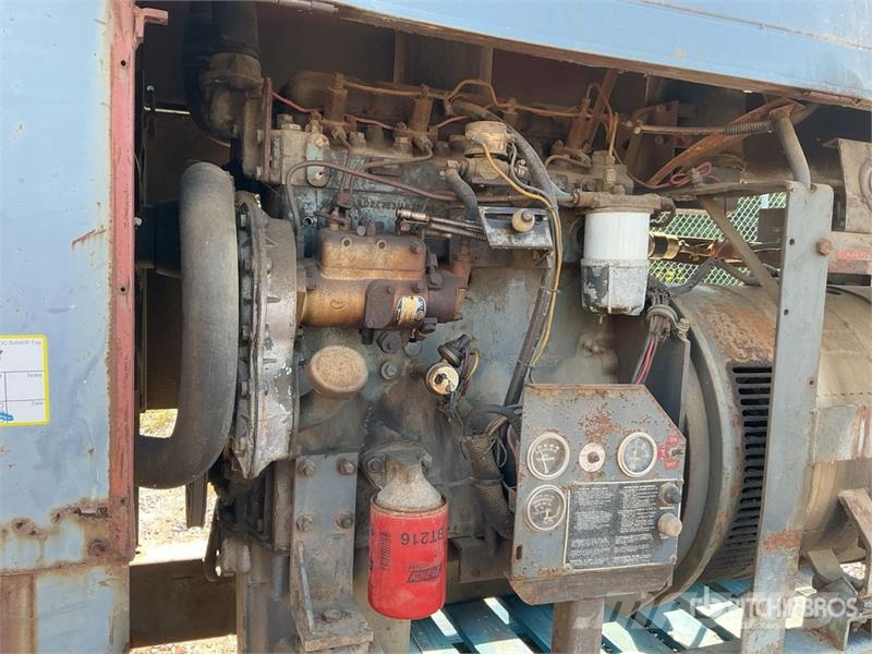 Lincoln 15 A Skid-Mounted Electric Welder Svejsemaskiner