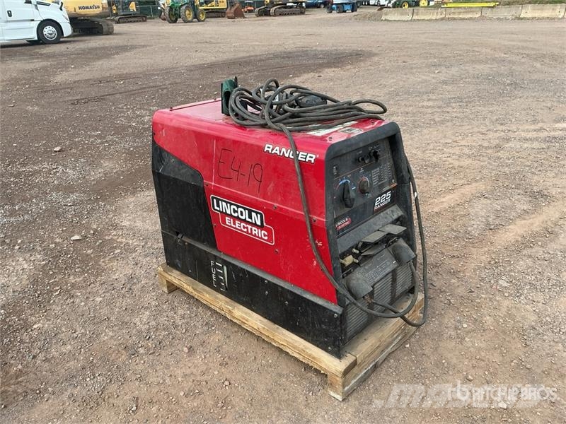 Lincoln Electric Electric 225 A Stick Electric Welder Máquinas de soldar