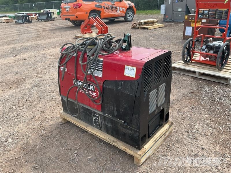 Lincoln Electric Electric 225 A Stick Electric Welder Máquinas de soldar