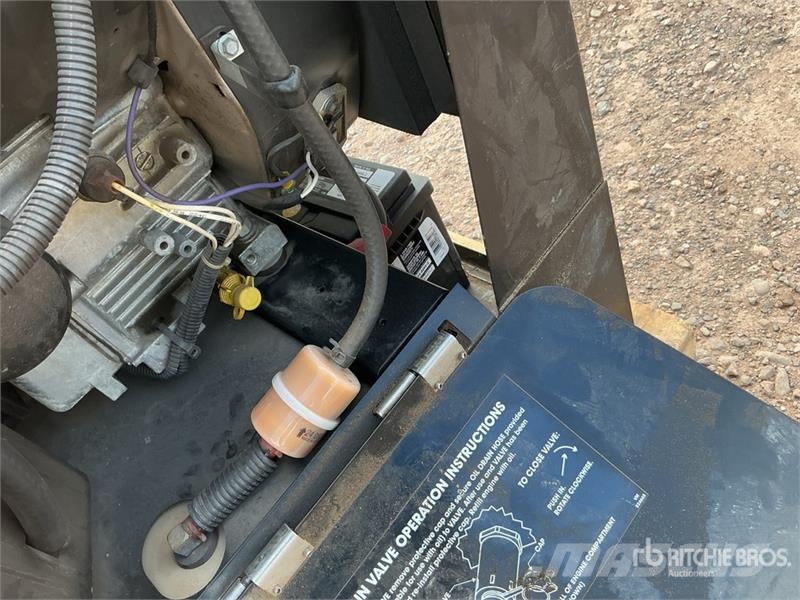 Lincoln Electric Electric 225 A Stick Electric Welder Máquinas de soldar