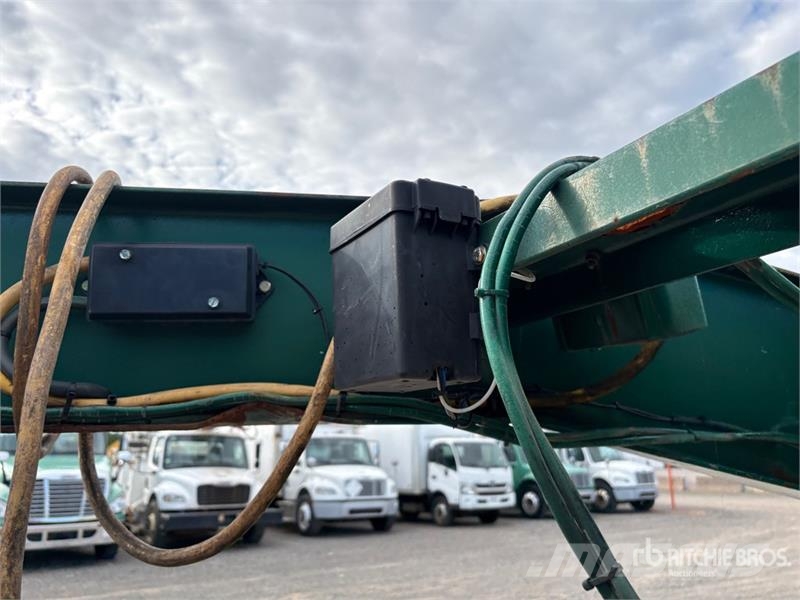  Linkletter T24IT21LPG 26 ft T/A Gooseneck Tilt Dec Zemie treileri