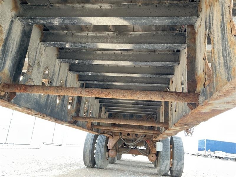 Lode King 53 ft Tri/A Flatbed Trailer Valníky
