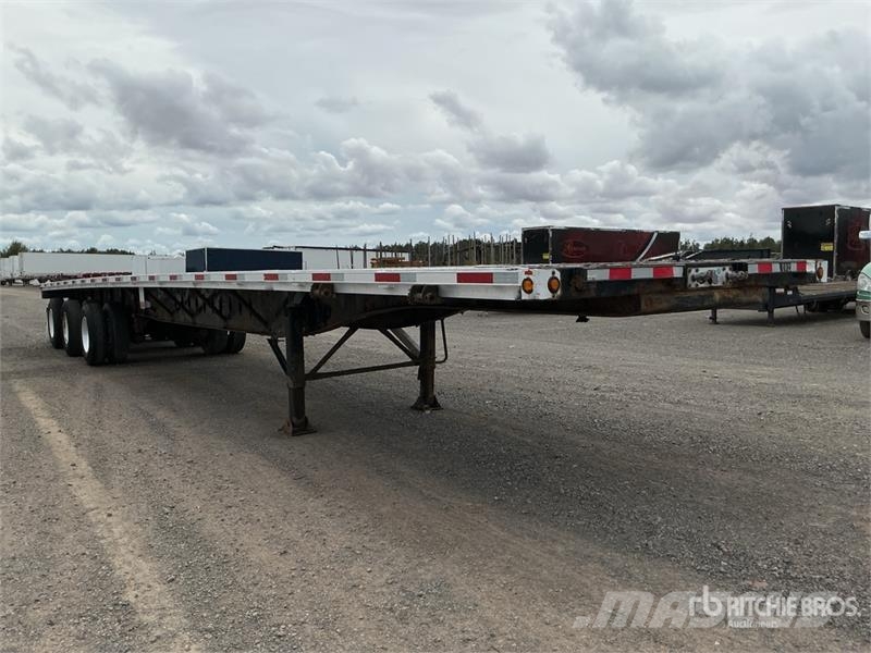 Lode King 53 ft Tri/A Flatbed Trailer Valníky