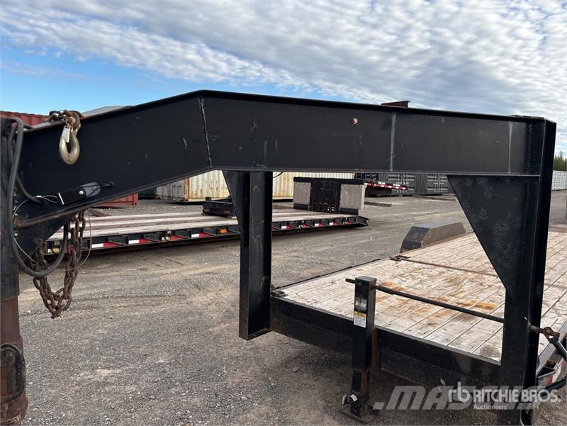 LWL 22 ft T/A Gooseneck Tilt Deck Trailer Maskintransporter