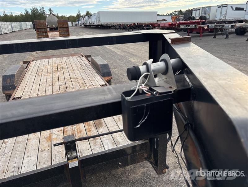 LWL 22 ft T/A Gooseneck Tilt Deck Trailer Maskintransporter