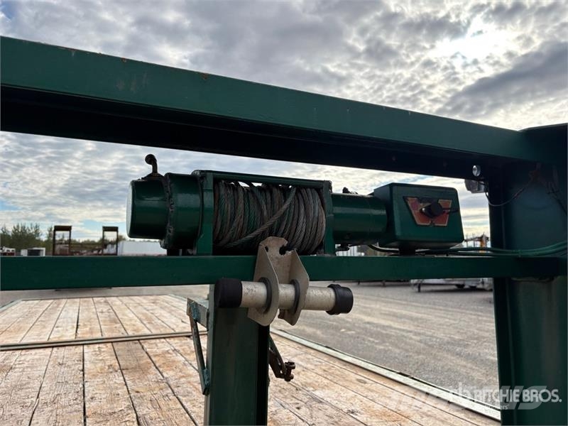 LWL T24IT21LPG 26 ft T/A Gooseneck Tilt Deck Trailer Maskintransporter