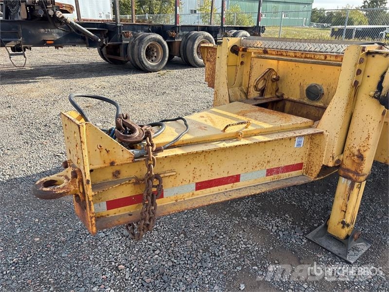 MAC 26 ft T/A Equipment Trailer Oprijwagen