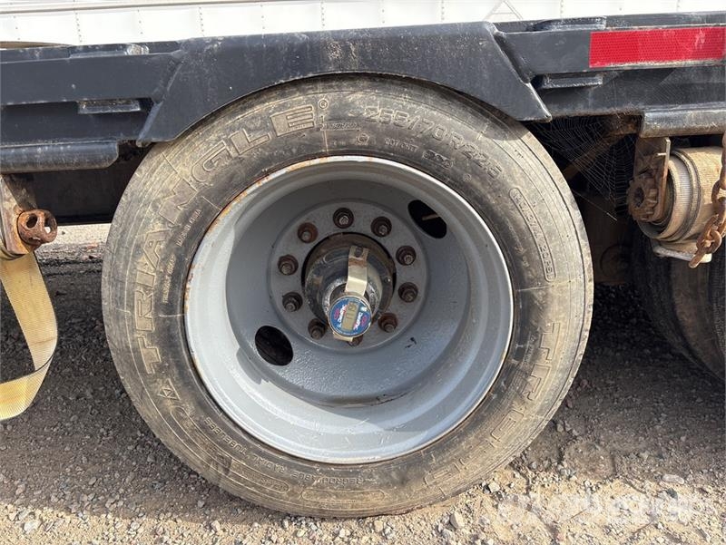 MAC 30 ft T/A Flatbed Trailer Причепи-платформи/бокове розвантаження