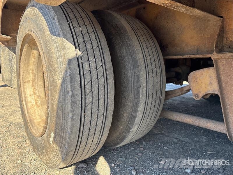 MAC 30 ft Tri/A Equipment Trailer Прицепы-Автовозы