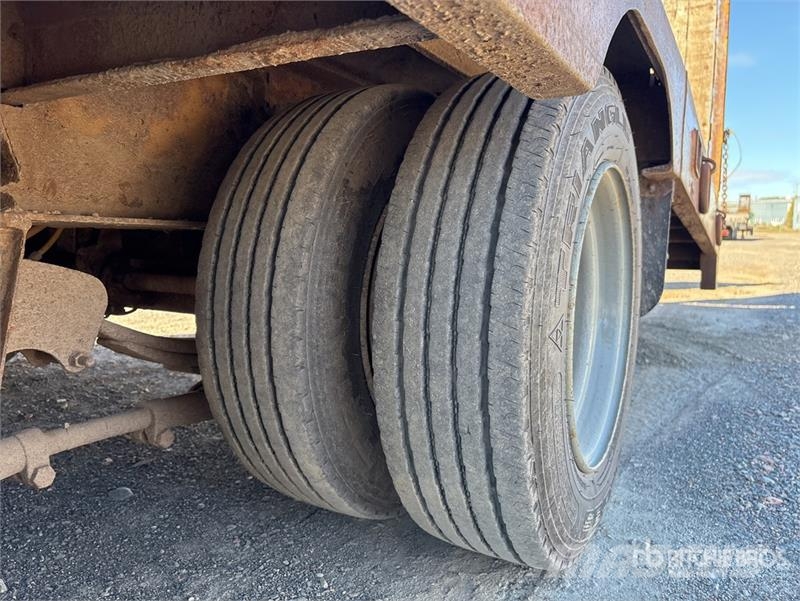 MAC 30 ft Tri/A Equipment Trailer Прицепы-Автовозы